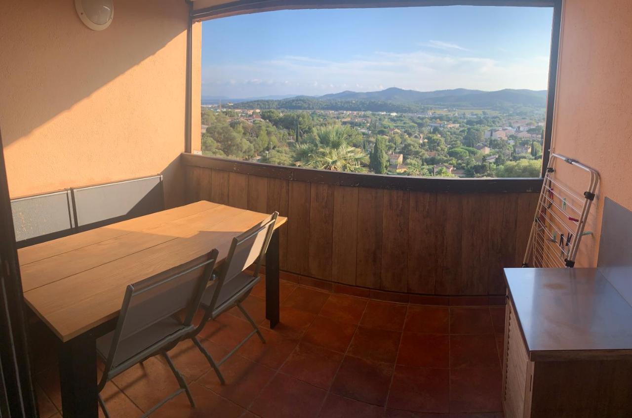 Superbe Duplex 35M2 Vue Mer Avec Piscine Борм-ле-Мимоза Екстериор снимка